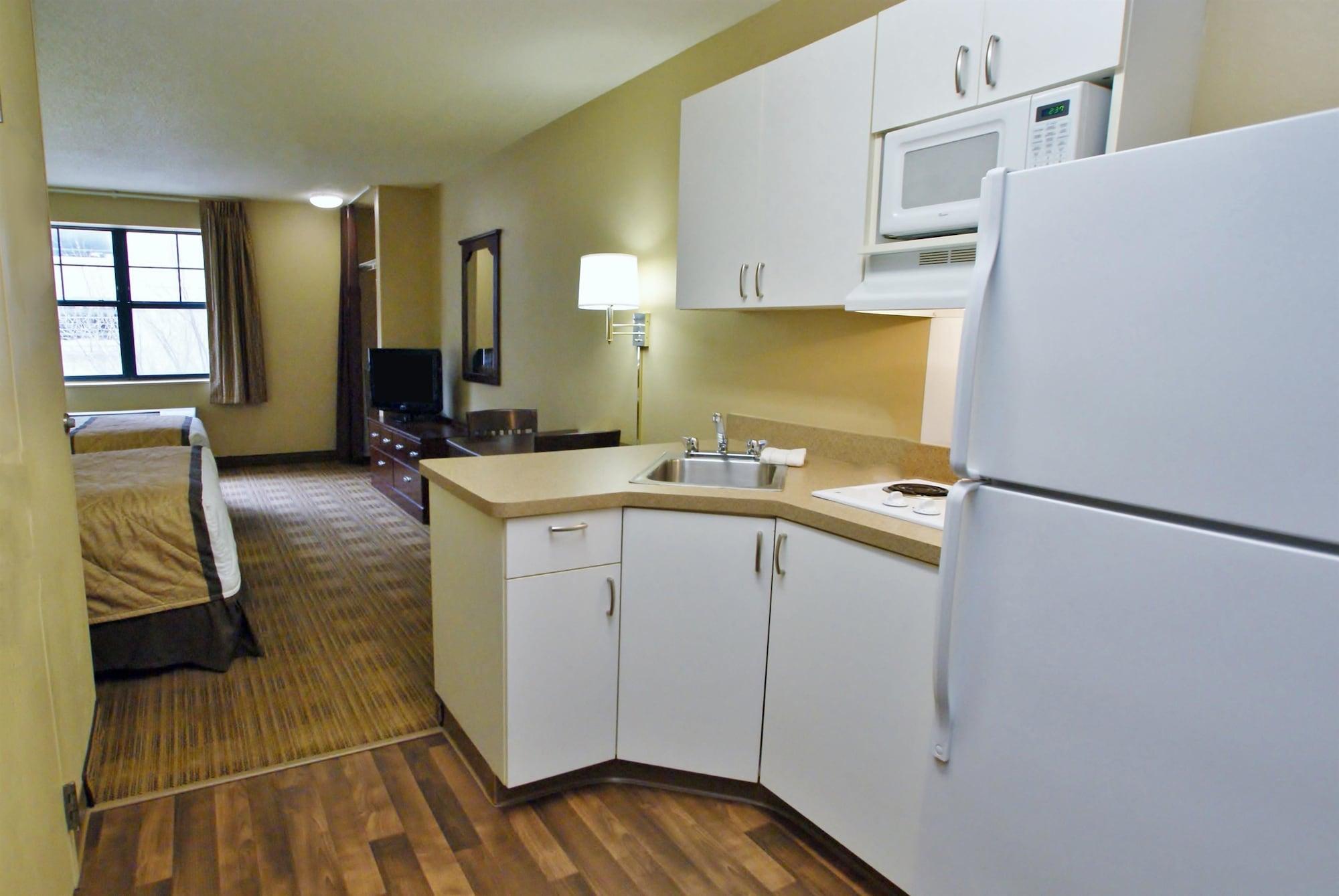 Extended Stay America Suites - Houston - Nasa - Johnson Space Center Nassau Bay Экстерьер фото