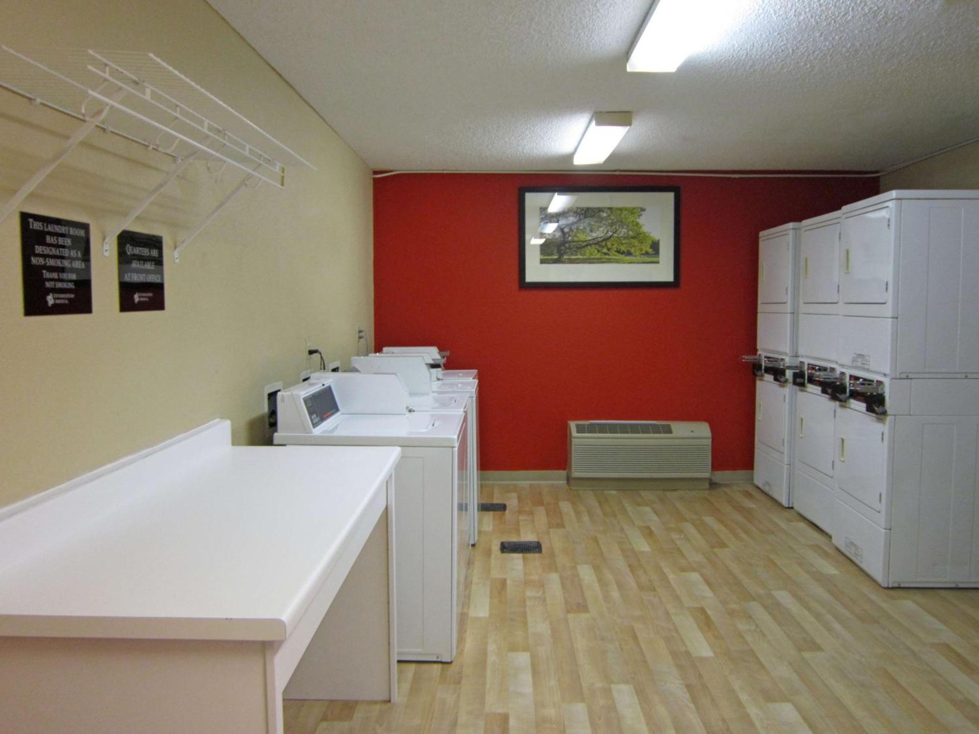Extended Stay America Suites - Houston - Nasa - Johnson Space Center Nassau Bay Экстерьер фото