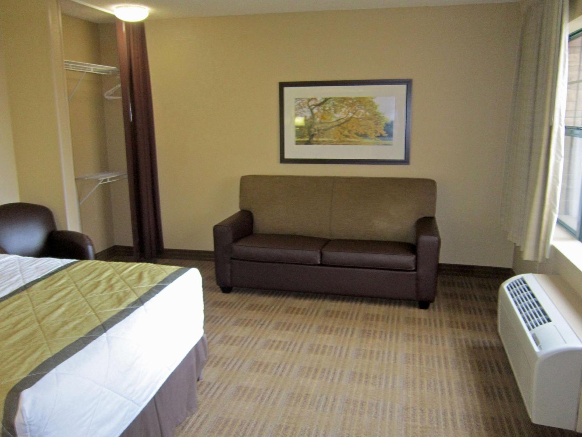 Extended Stay America Suites - Houston - Nasa - Johnson Space Center Nassau Bay Экстерьер фото