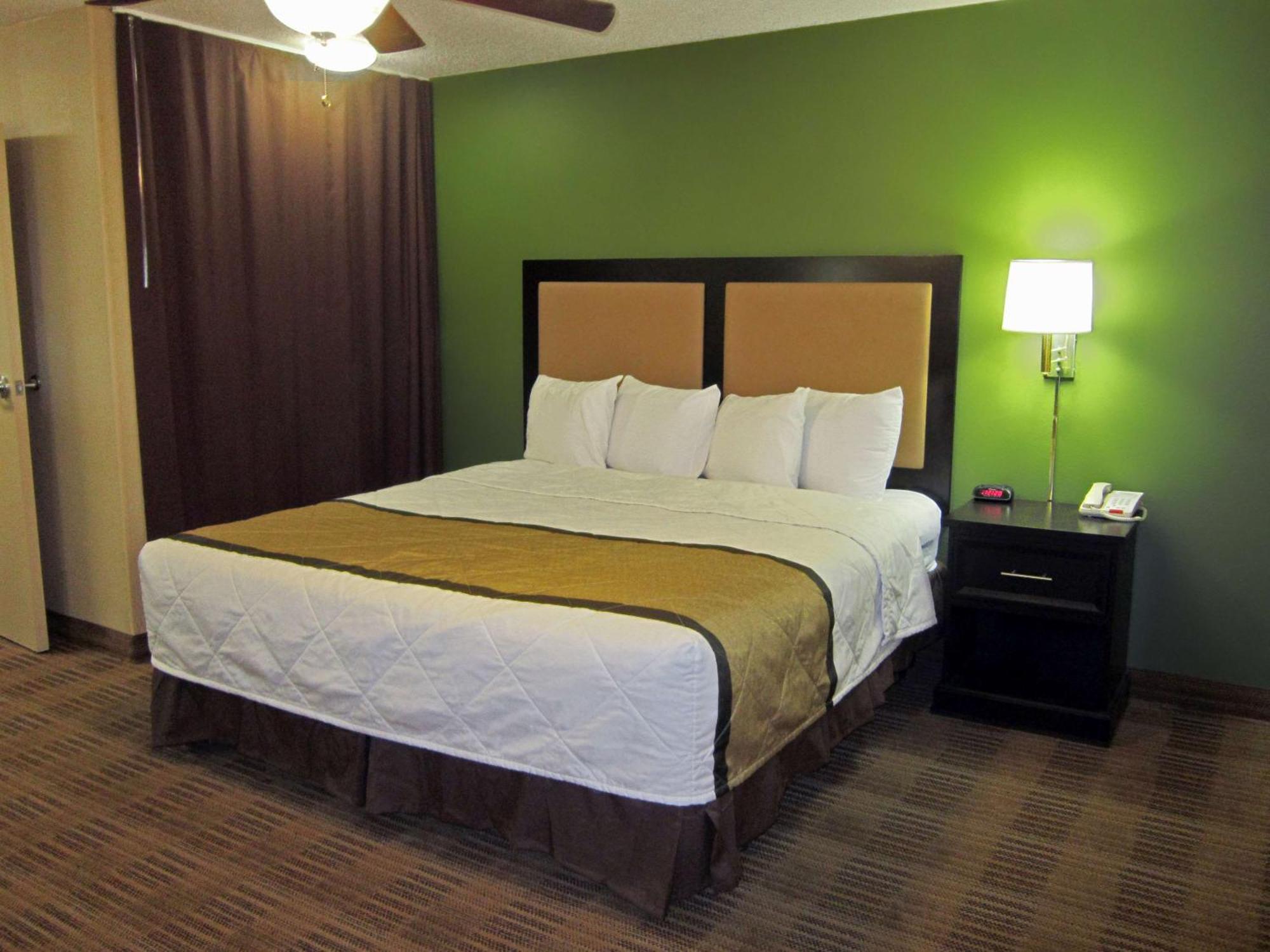 Extended Stay America Suites - Houston - Nasa - Johnson Space Center Nassau Bay Экстерьер фото