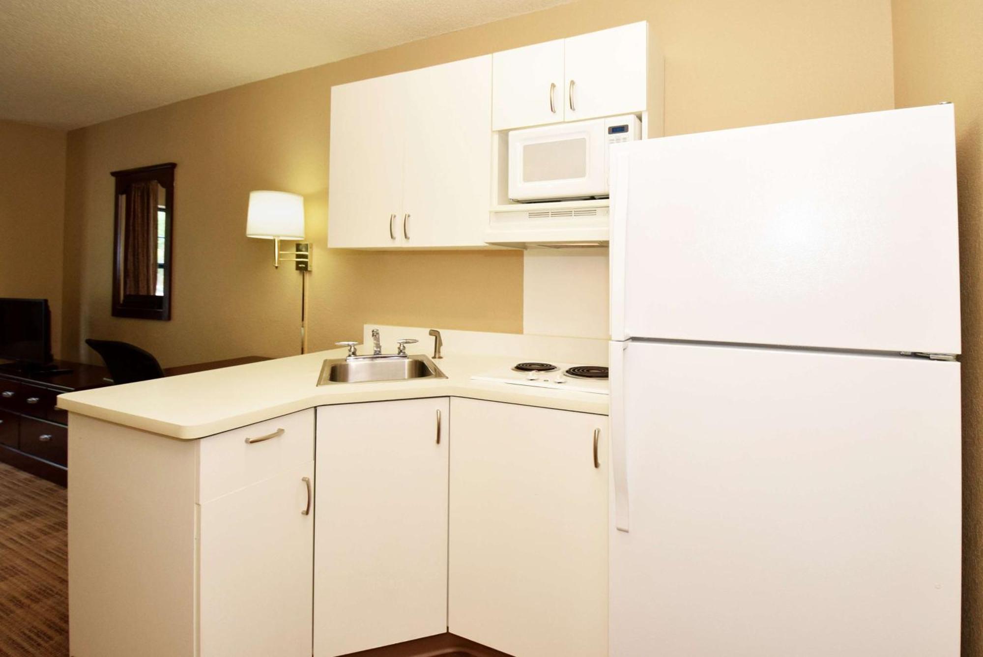 Extended Stay America Suites - Houston - Nasa - Johnson Space Center Nassau Bay Экстерьер фото